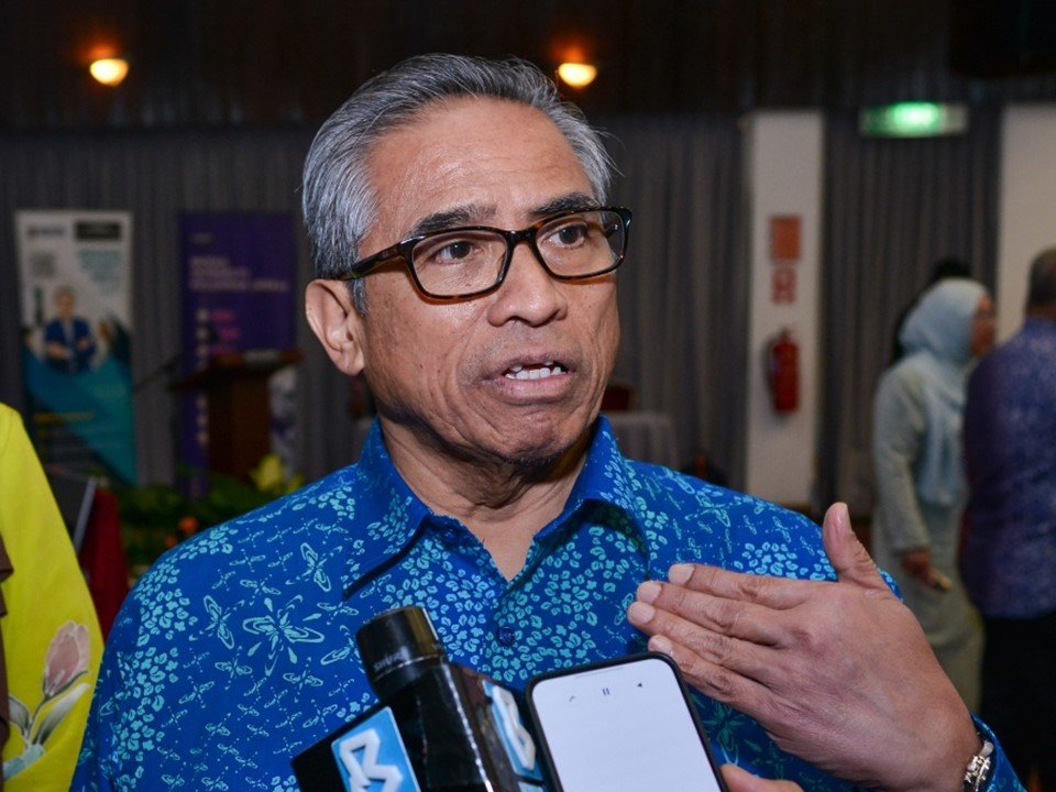 kerja hibrid